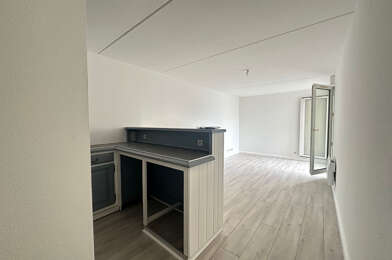 Appartement 2 pièces 664 €