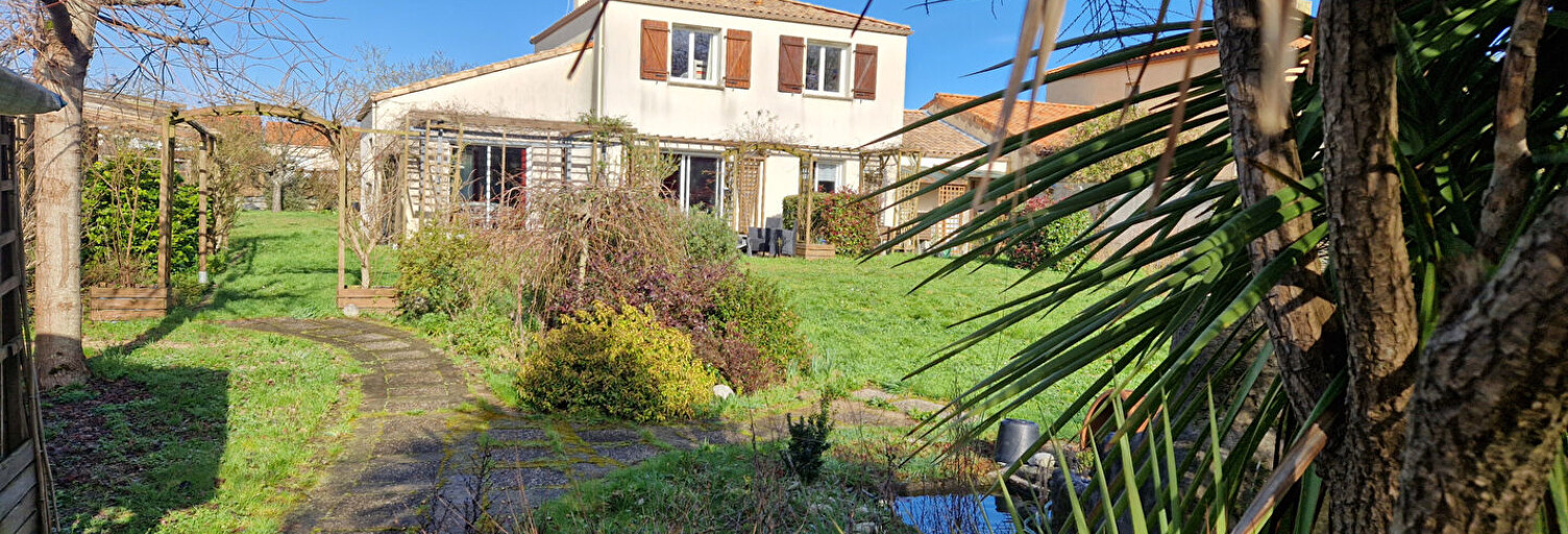 Maison 5 Pièces 117 m² à vendre à Cugand-la-Bernardière (85610)