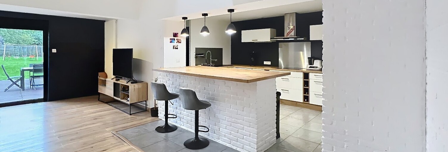 Maison 7 Pièces 165 m² à vendre à Roost-Warendin (59286)