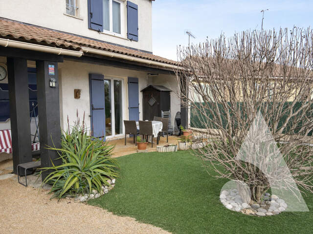 Maison 6 pièces 126 m² Le Muy SIXIEME AVENUE FREJUS SAINT-RAPHAEL — photo du bien
