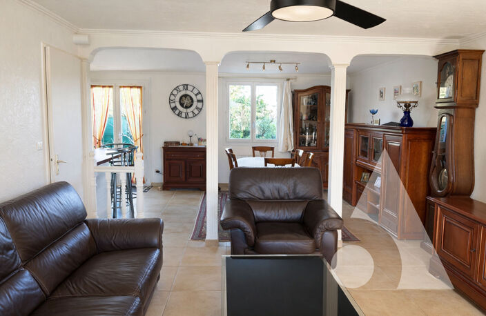 Maison 6 pièces 126 m² Le Muy SIXIEME AVENUE FREJUS SAINT-RAPHAEL — photo 2