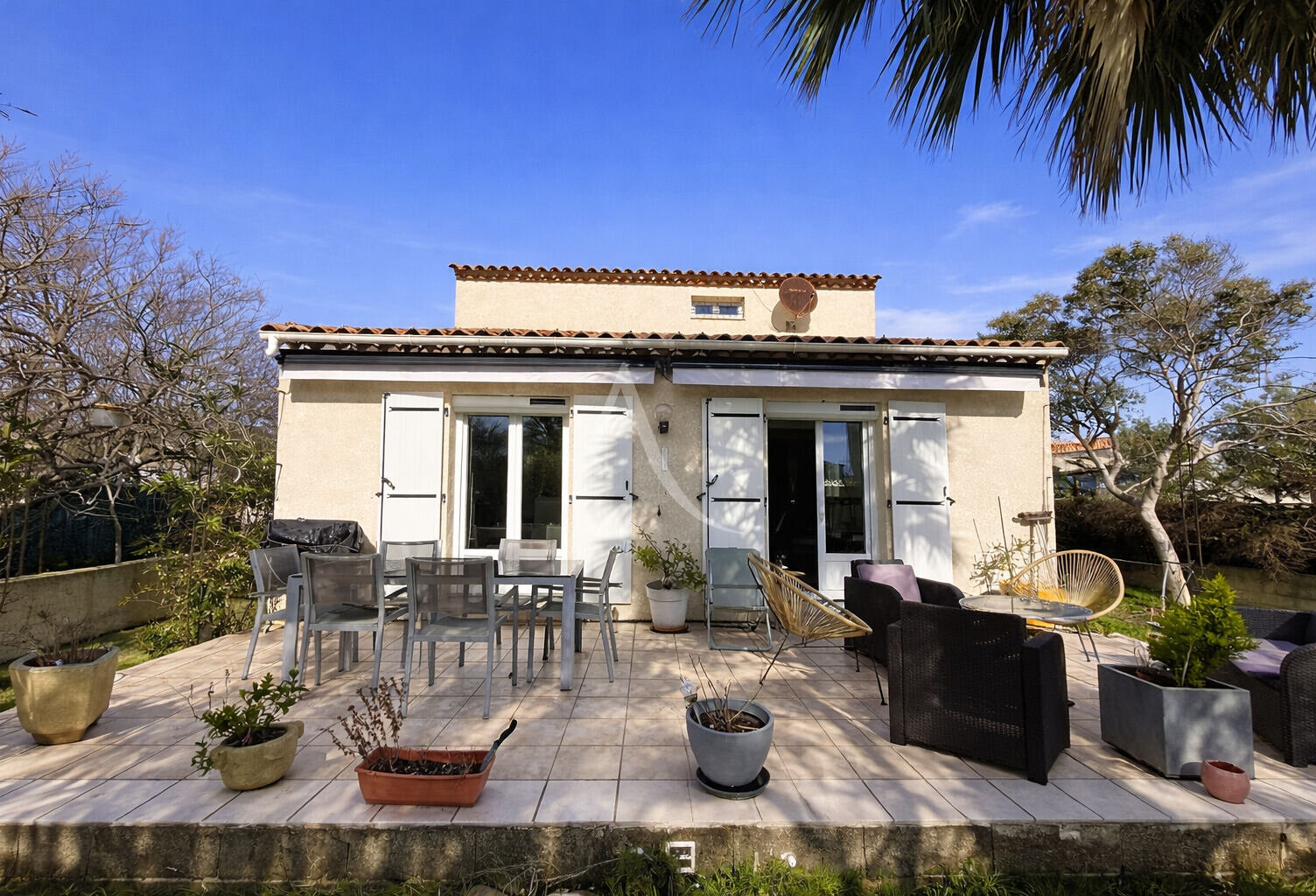 Villa 6 pièces,  4 chambres,  double garage, Proche MER 34110 FRONTIGNAN — photo 1