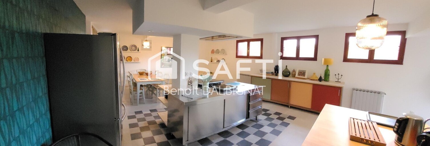 Commerce 12 Pièces 361 m² à vendre à Chinon (37500)