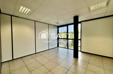 Bureau 1 pièces 420 €