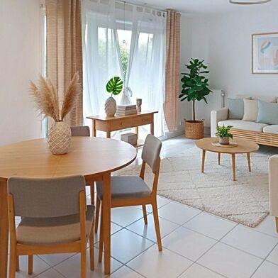 Appartement 3 pièces 180000 €