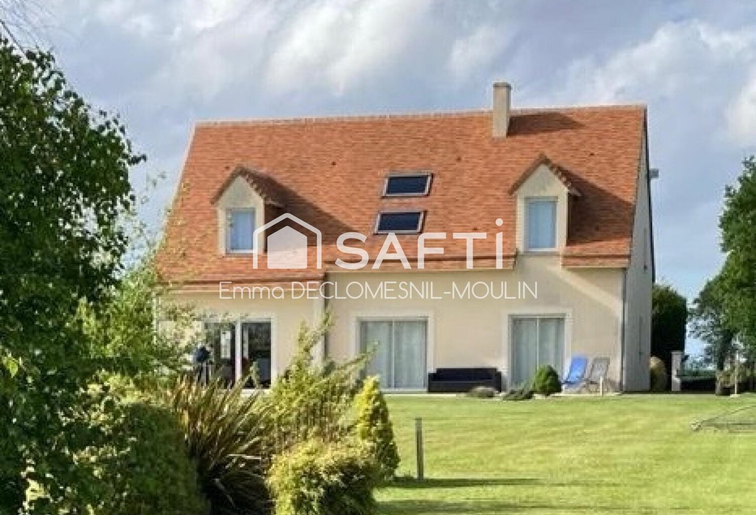 Superbe propriété, triple garage — photo 1