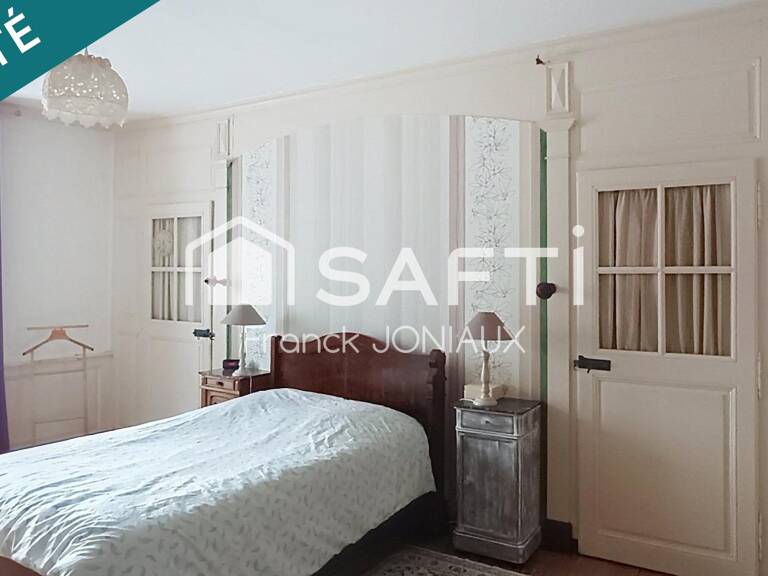 Un bien rare sur le secteur, idéal pour les projets de rénovation ambitieux — photo 1