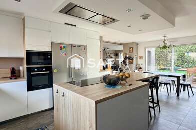 Maison 6 pièces 1090000 €