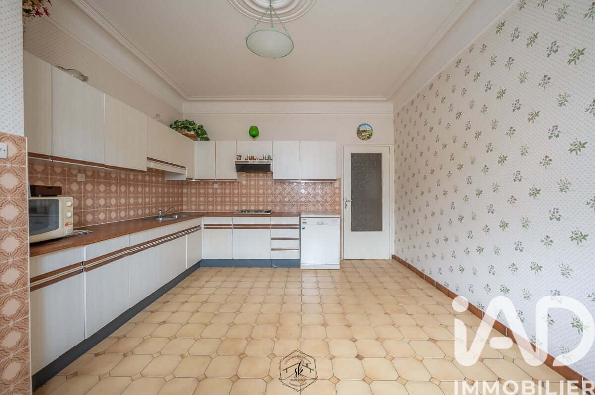 Vente Maison/villa 8 pièces - Photo 2