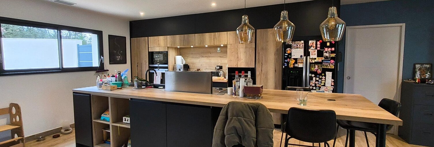 Maison 5 Pièces 143 m² à vendre à Grignan (26230)