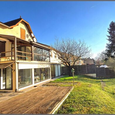 Maison 9 pièces 174800 €