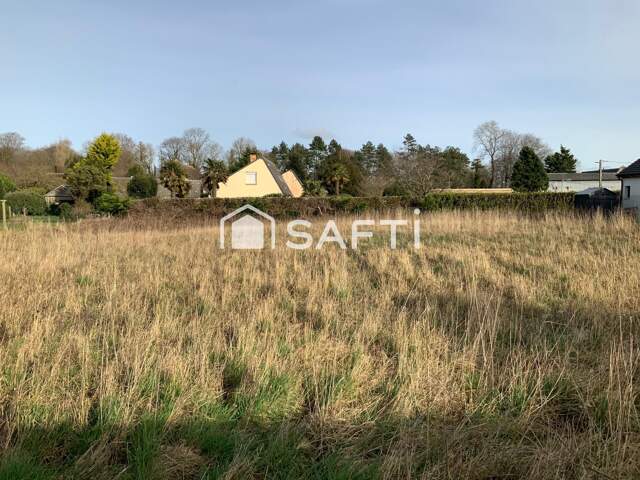 Terrain constructible — photo du bien