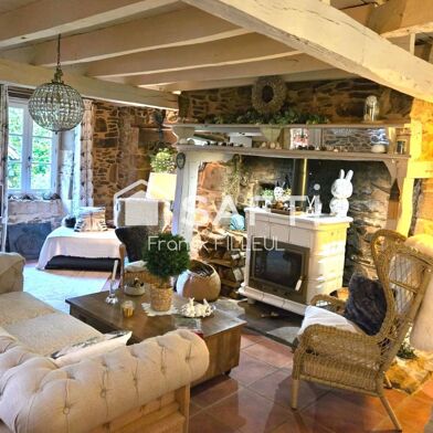 Maison 8 pièces 500000 €