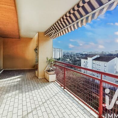 Appartement 5 pièces 599000 €