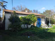 DEUX MAISONS PLAIN PIED SUR TERRAIN PLAT BORD DE MER — photo 3