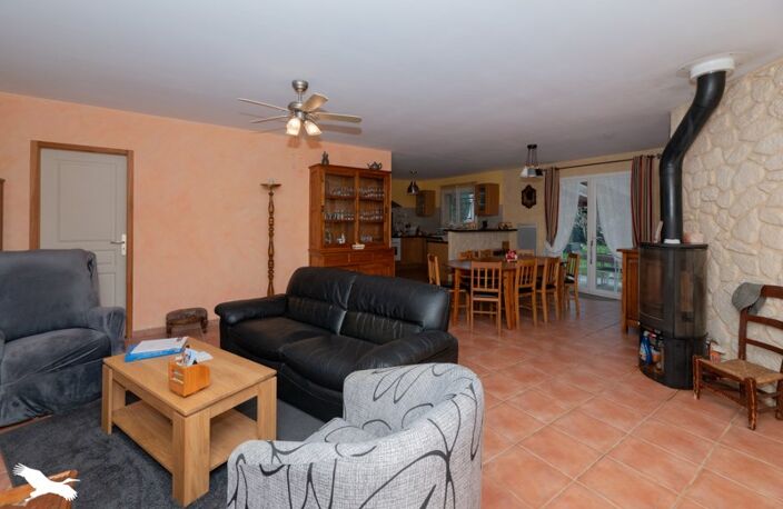 Contemporaine de 5 pièces principales — photo 4