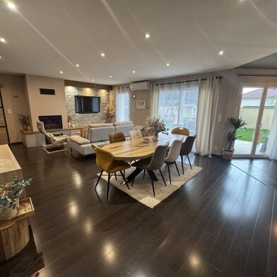 Maison 6 pièces 322995 €