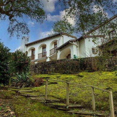 Maison 6 pièces 900000 €