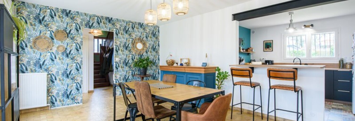 Maison 5 Pièces 132 m² à vendre à Saint-Pierre-du-Mont (40280)