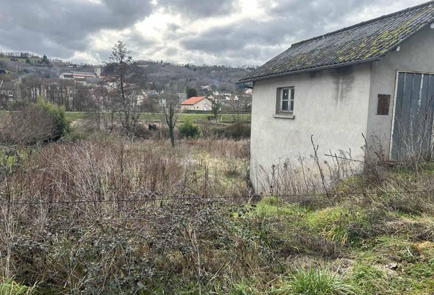 Terrain à bâtir de 0 pièces principales — photo 1