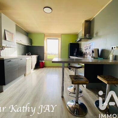 Appartement 4 pièces 108000 €