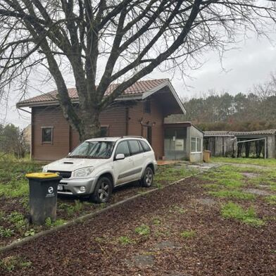 Maison 2 pièces 87920 €