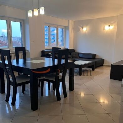 Appartement 4 pièces 1250 €