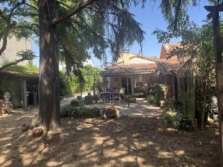 Maison de ville de 9 pièces principales — photo 1