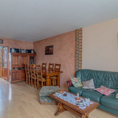 Appartement 4 pièces 232000 €