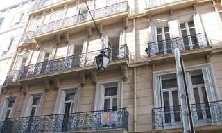 Commerce 5 Pièces 137 m² à louer à Toulon (83000)