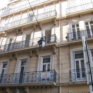 Commerce 5 pièces 1420 €