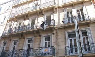 Commerce 5 Pièces 137 m² à louer à Toulon (83000)