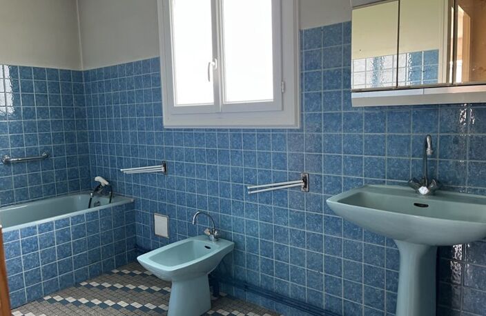 Vente maison 4 pièces 87 m² Rouffignac (17130) — photo 4
