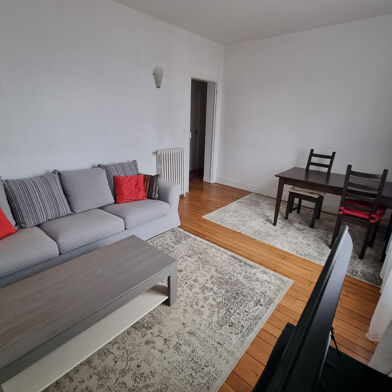 Appartement 2 pièces 1050 €