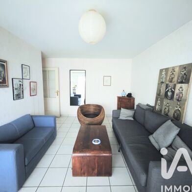 Appartement 4 pièces 299999 €