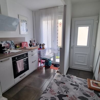 Appartement 3 pièces 135850 €