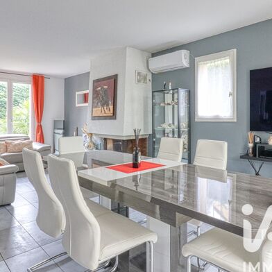 Maison 6 pièces 395000 €