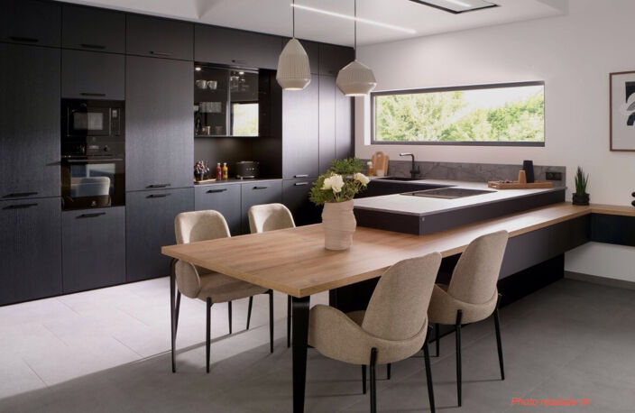 MAGNIFIQUE T3 REZ DE JARDIN 460 M2 / COEUR SAINTE ANNE 8ÈME — photo 3