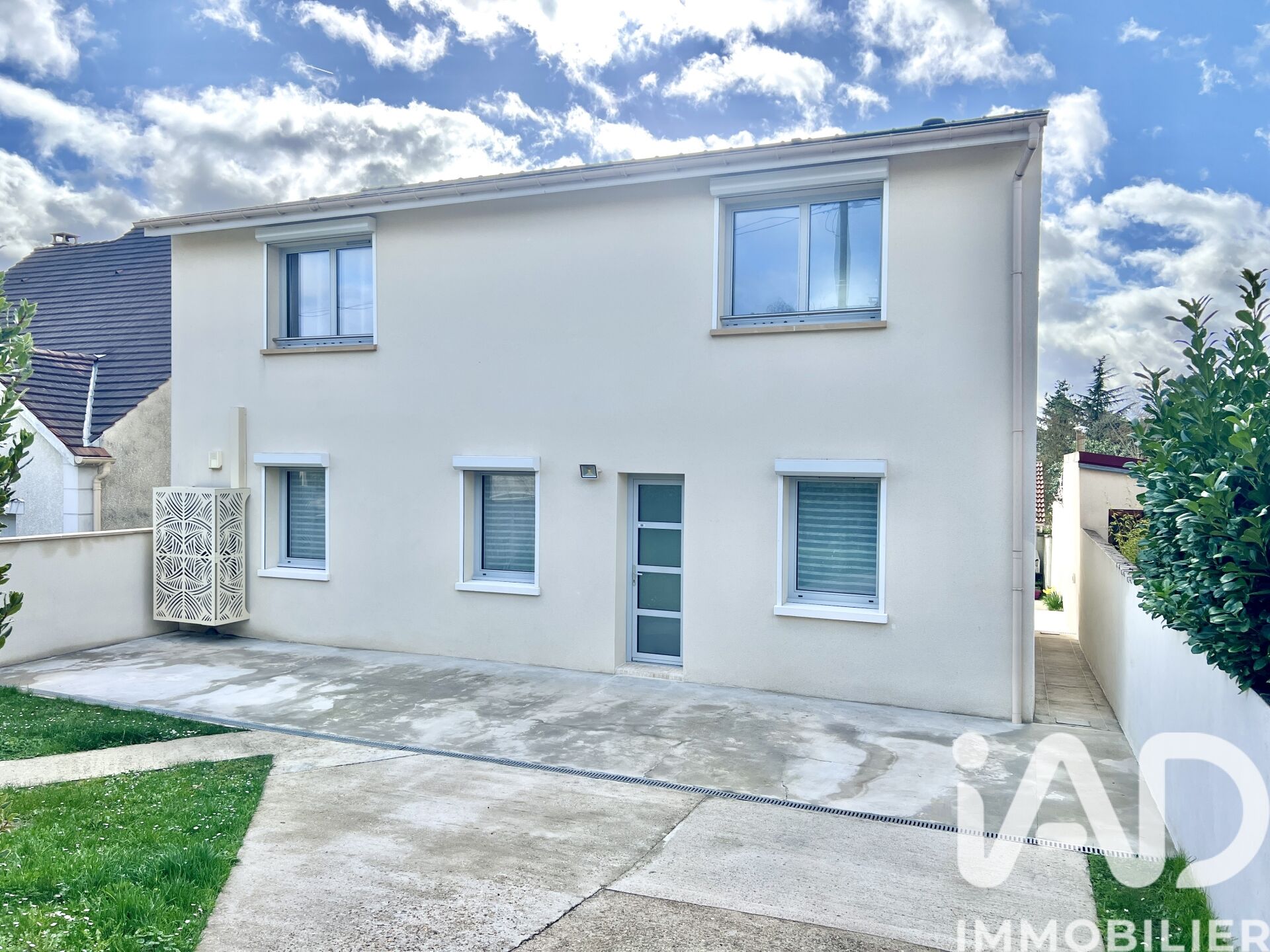La Ville-Du-Bois - 155m² - 7p. - 4ch.
