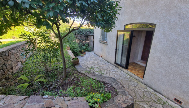 Villa / Maison 5 pièces  à vendre Garde (La) 83130