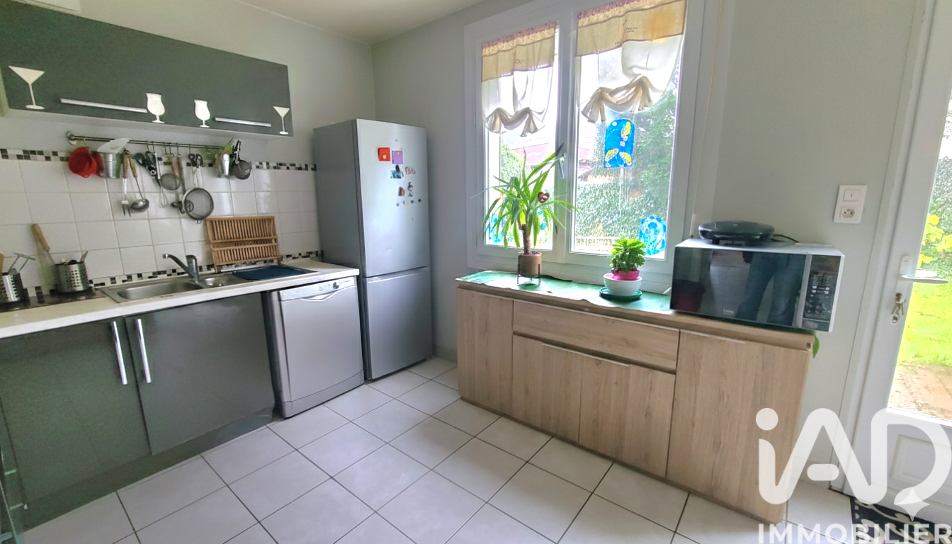 St-Sebastien-Sur-Loire - 143m² - 8p. - 7ch.