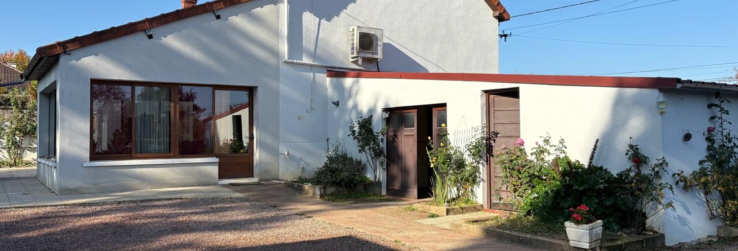 Maison 5 Pièces 166 m² à vendre à Jouet-sur-l'Aubois (18320)