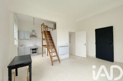 Appartement 1 pièces 700 €