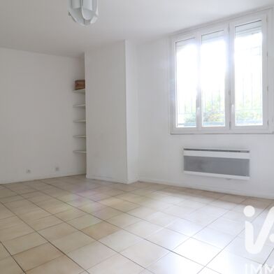 Appartement 1 pièces 750 €