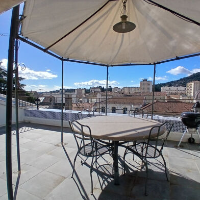 Appartement 5 pièces 165000 €