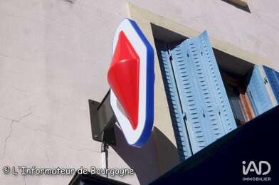 Commerce  174000 €