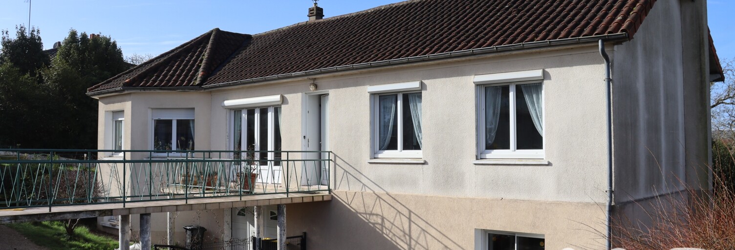 Maison 6 Pièces 141 m² à vendre à La Chapelle-Saint-Laurent (79430)