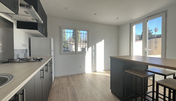 Appartement 1 pièces  à louer Cuges-les-Pins 13780