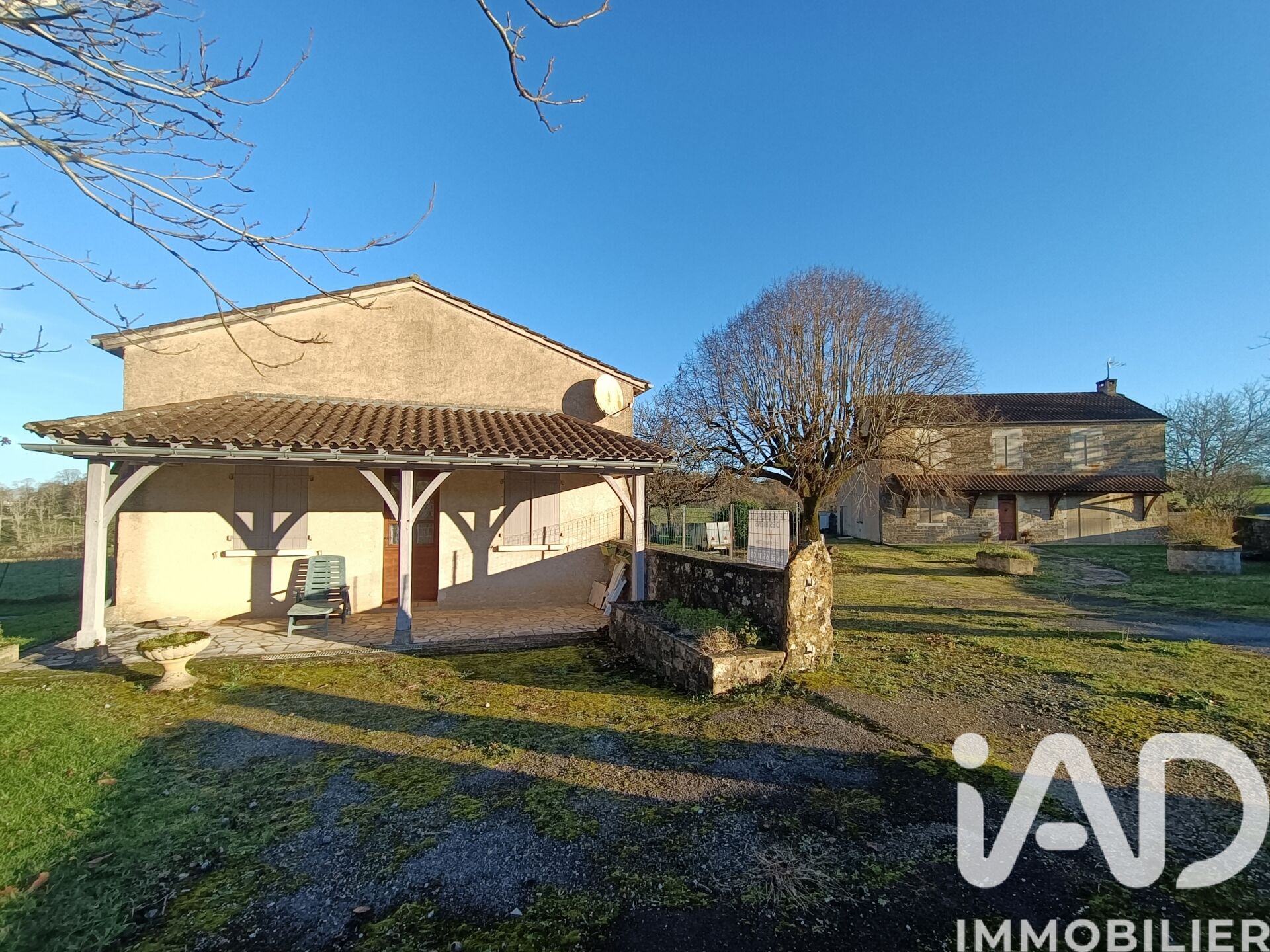 Vente Maison/villa 9 pièces - Photo 2