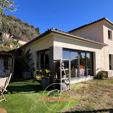 Maison 5 pièces 649000 €